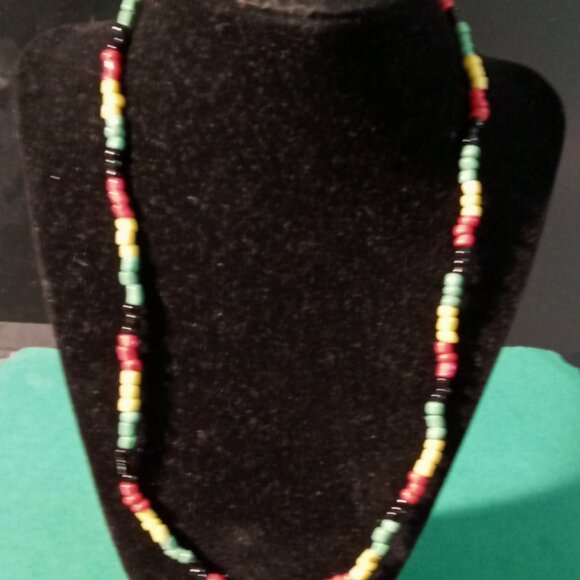 NECKLACE - Picture 1 of 1